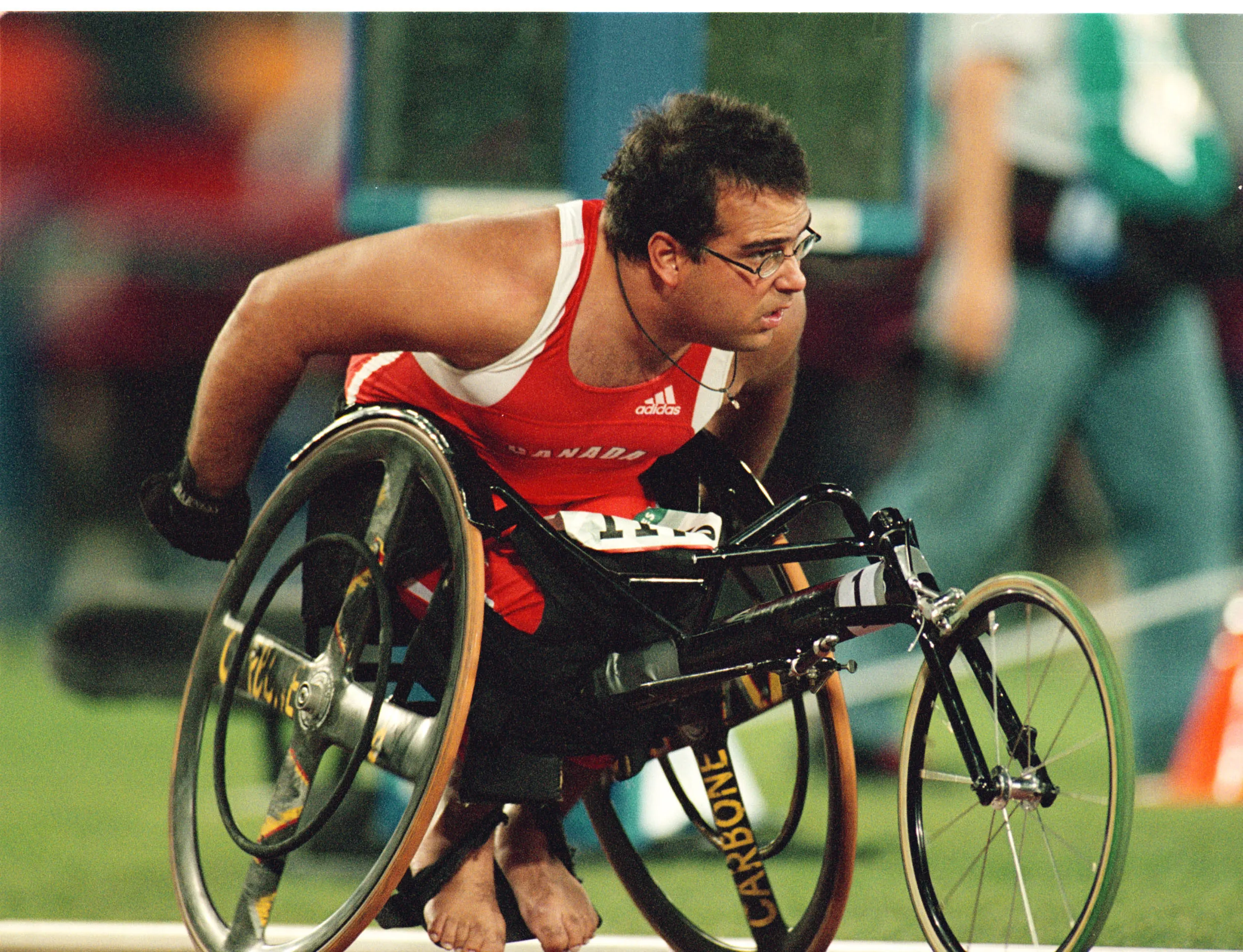 Dominique en compétition d'athlétisme.